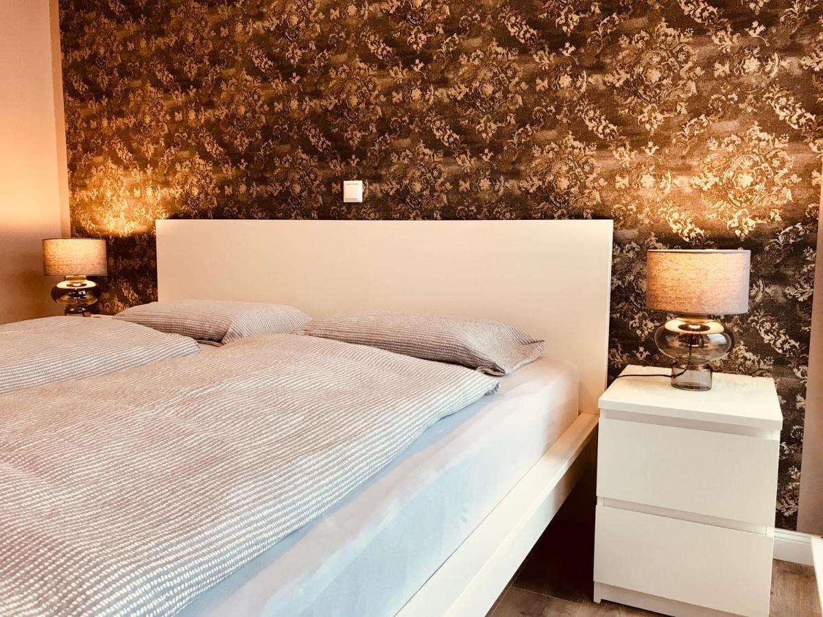 Casa Rehse I Loft-Apartment I Kostenlos Parken & Wlan I Self-Check-In I Oepnv I 65Zoll-Tv แอร์ฟวร์ท ภายนอก รูปภาพ