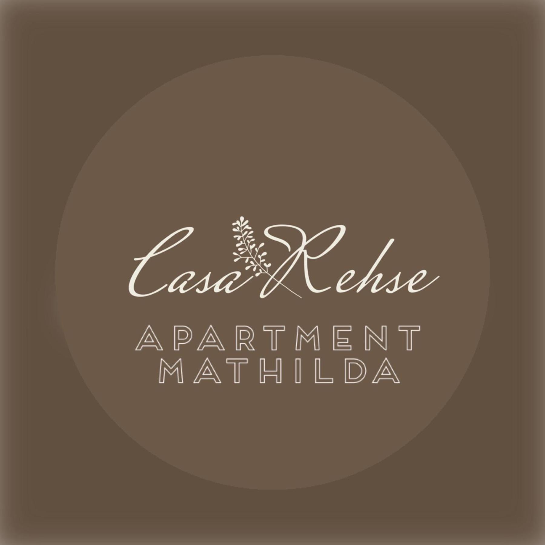 Casa Rehse I Loft-Apartment I Kostenlos Parken & Wlan I Self-Check-In I Oepnv I 65Zoll-Tv แอร์ฟวร์ท ภายนอก รูปภาพ